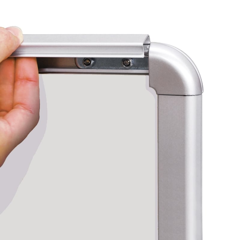 Springster™ L Flexible Snap Frame Sidewalk Sign